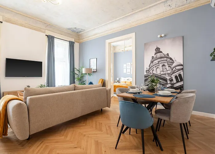 Comfy Downtown Hideaway With Urban Touch Budapest
