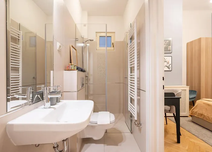 Comfy Downtown Hideaway With Urban Touch Appartement Budapest