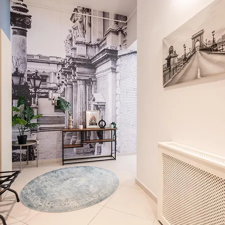 Comfy Downtown Hideaway With Urban Touch Будапешт