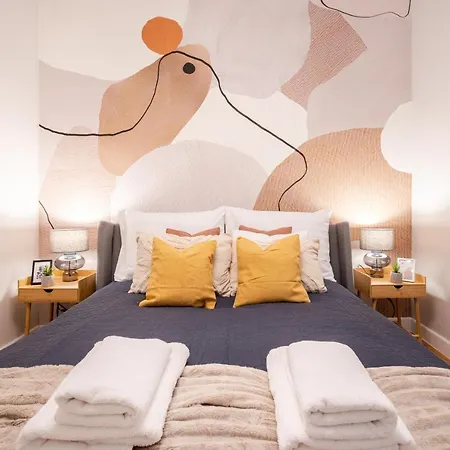 דירה Comfy Downtown Hideaway With Urban Touch *