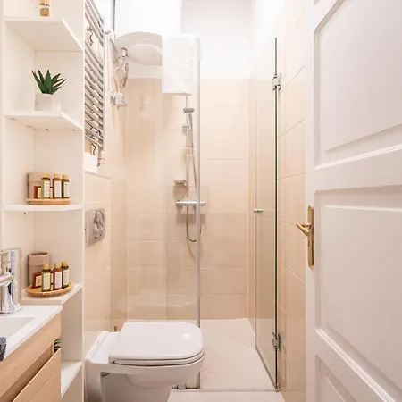 Comfy Downtown Hideaway With Urban Touch Lägenhet *