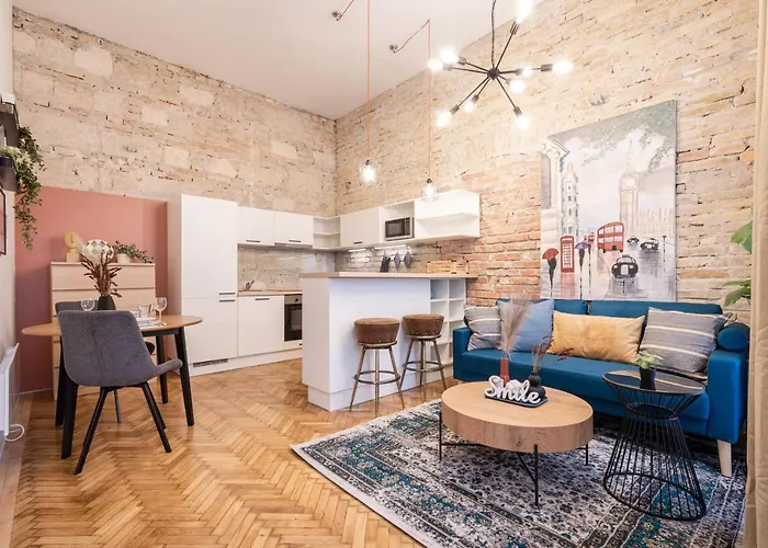 Appartamento Comfy Downtown Hideaway With Urban Touch *