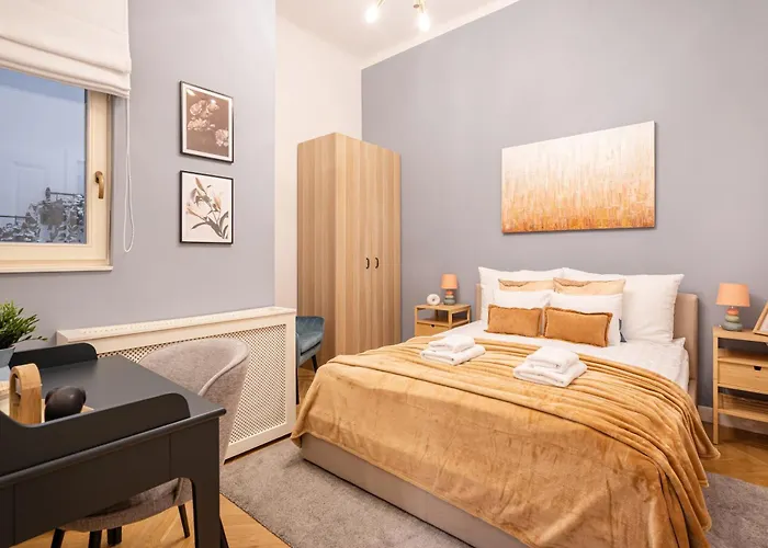 Comfy Downtown Hideaway With Urban Touch Appartamento *